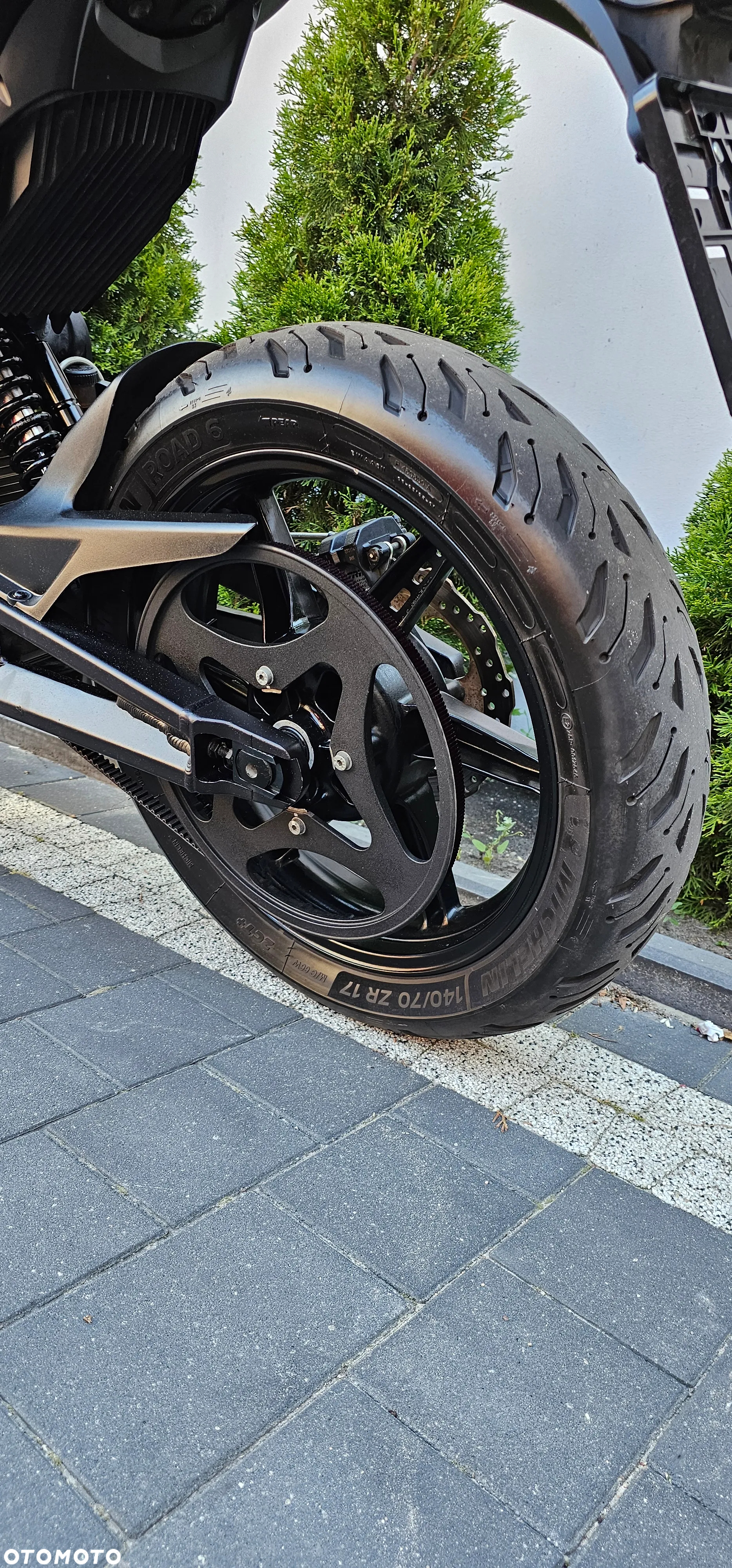 Zero SR - 22