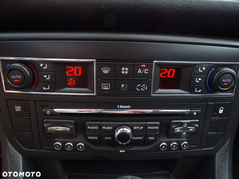 Citroën C5 2.0 HDi Exclusive - 10