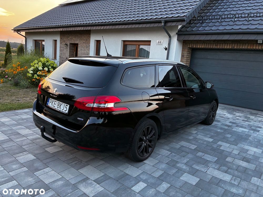Peugeot 308 1.6 BlueHDi Allure S&S - 4