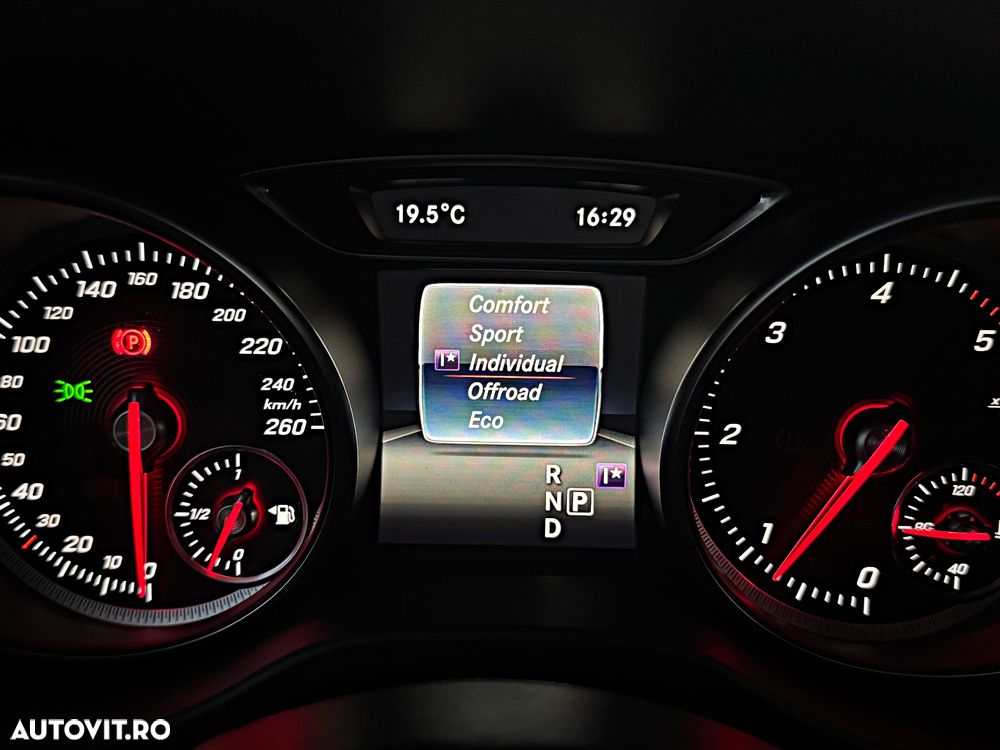 Mercedes-Benz GLA 220 d 4Matic 7G-DCT Activity Edition - 27