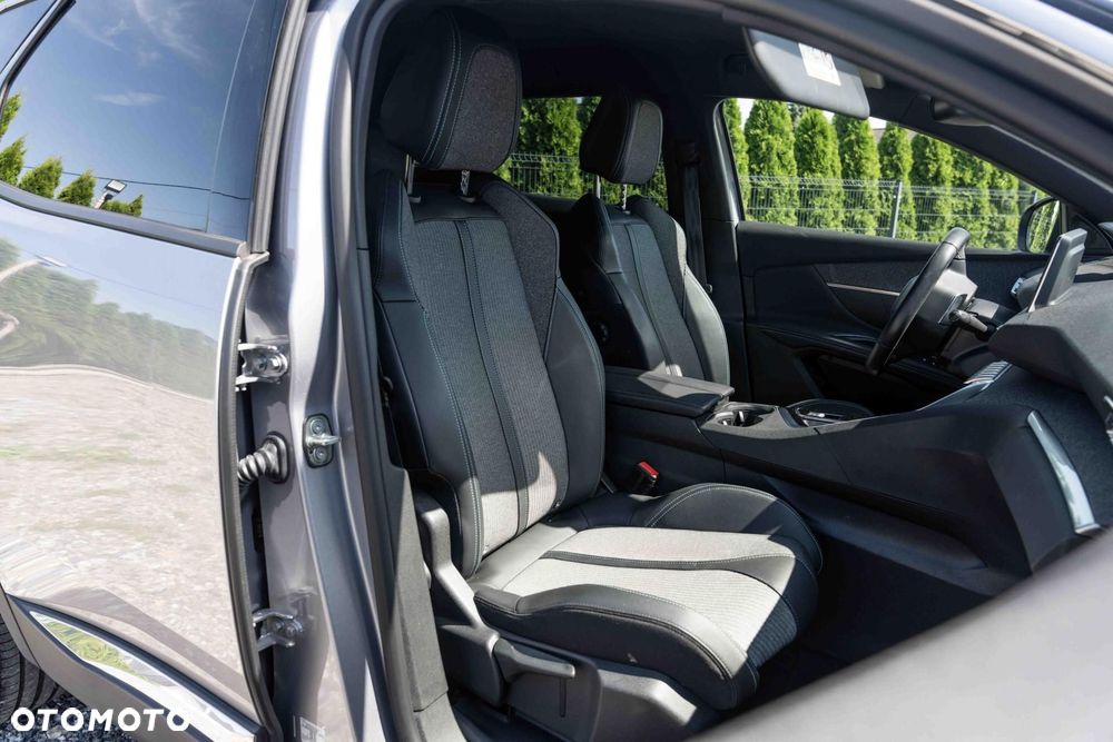 Peugeot 3008 - 26