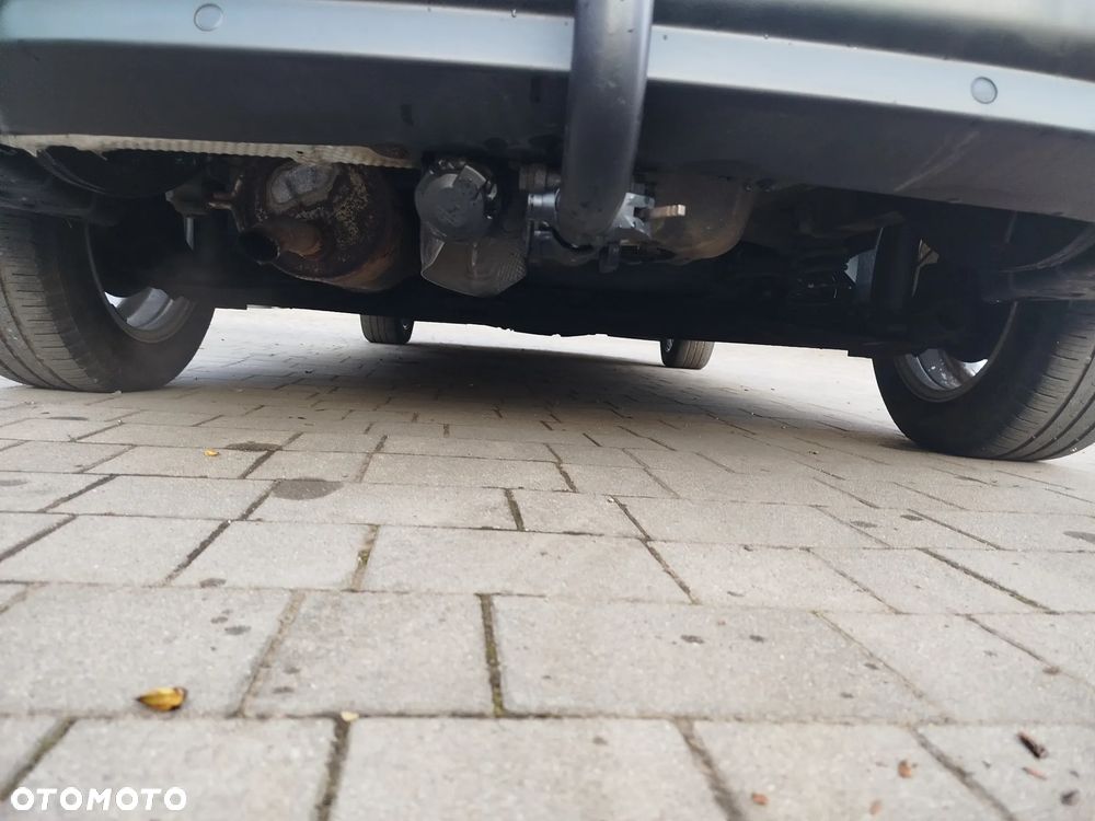 Renault Clio 1.2 16V 75 LIMITED - 15