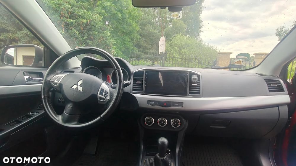 Mitsubishi Lancer 1.8 Inform LPG - 8