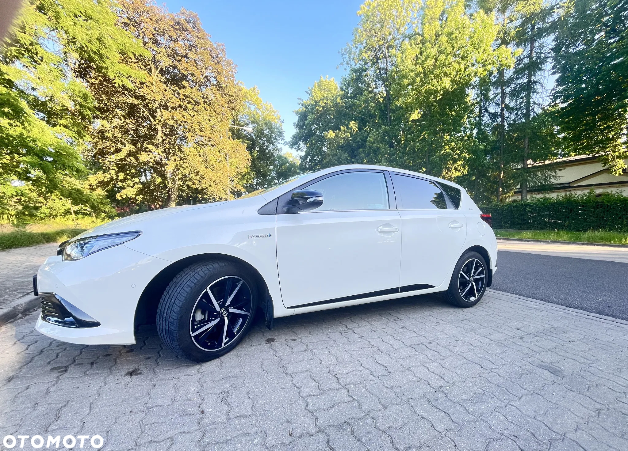 Toyota Auris Hybrid 135 Selection - 5