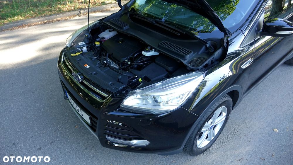 Ford Kuga 1.5 EcoBoost 2x4 Titanium - 23