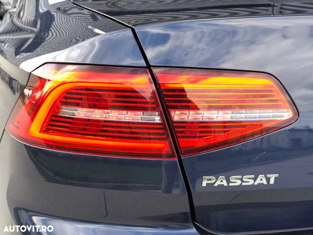 Volkswagen Passat - 24