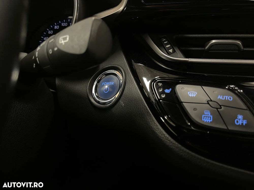 Toyota C-HR 1.8 HSD 4x2 CVT C-lassy - 22