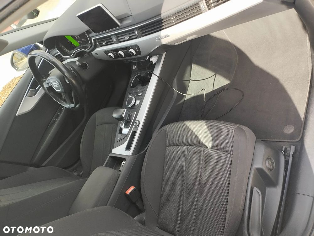 Audi A4 Avant - 31