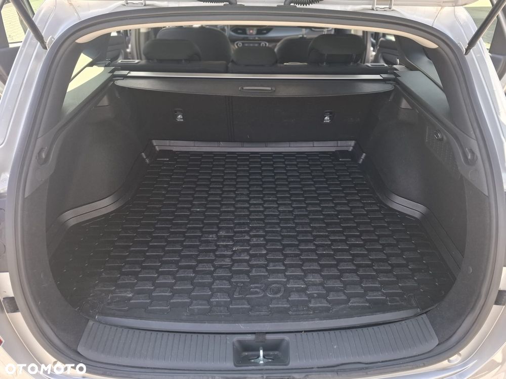 Hyundai i30 1.0 T-GDI Classic + - 14