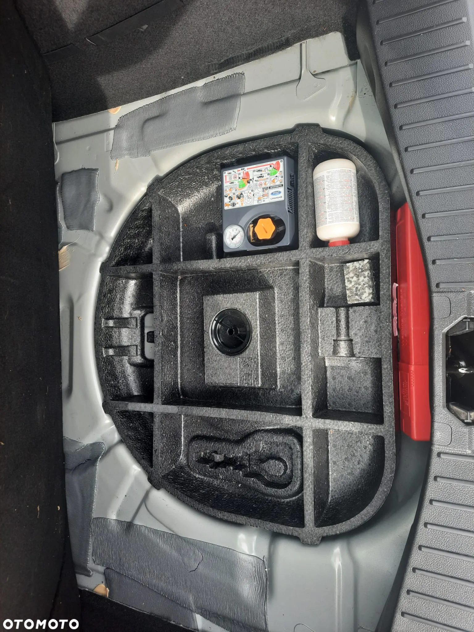 Ford C-MAX 1.0 EcoBoost Titanium ASS - 17