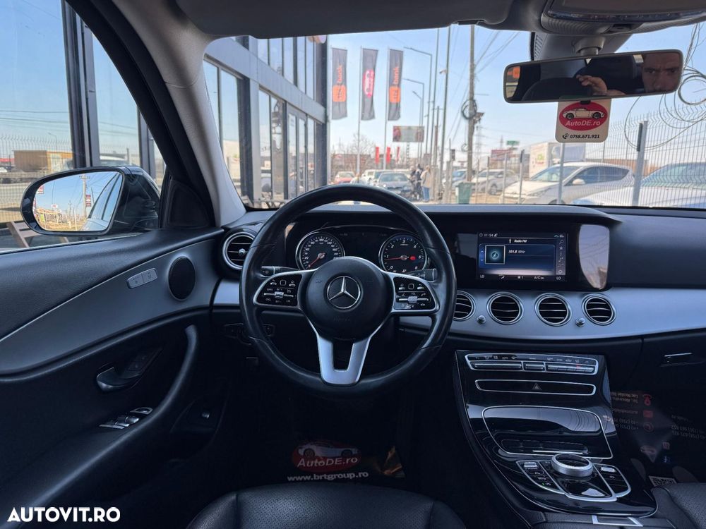 Mercedes-Benz E - 8