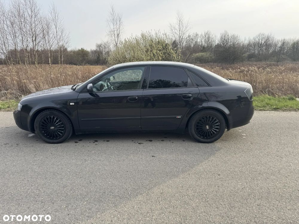 Audi A4 Limousine 1.8T - 8