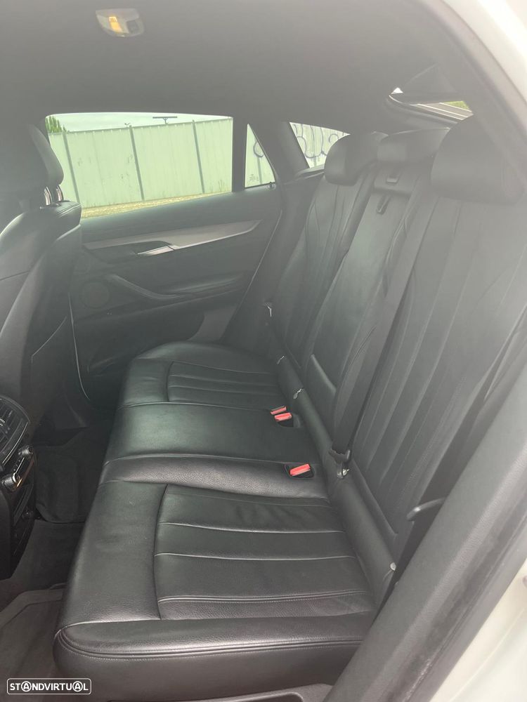 BMW X6 30 d xDrive Pack M - 11