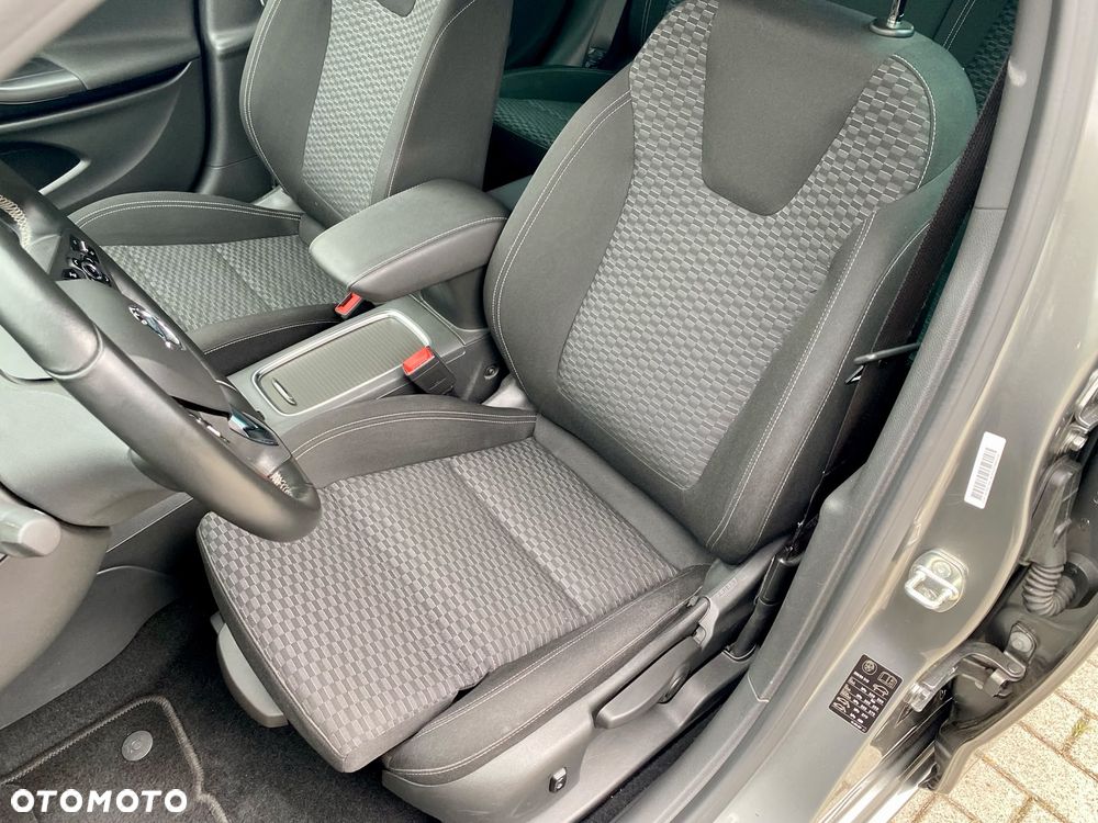 Opel Astra 1.4 Turbo Edition - 34
