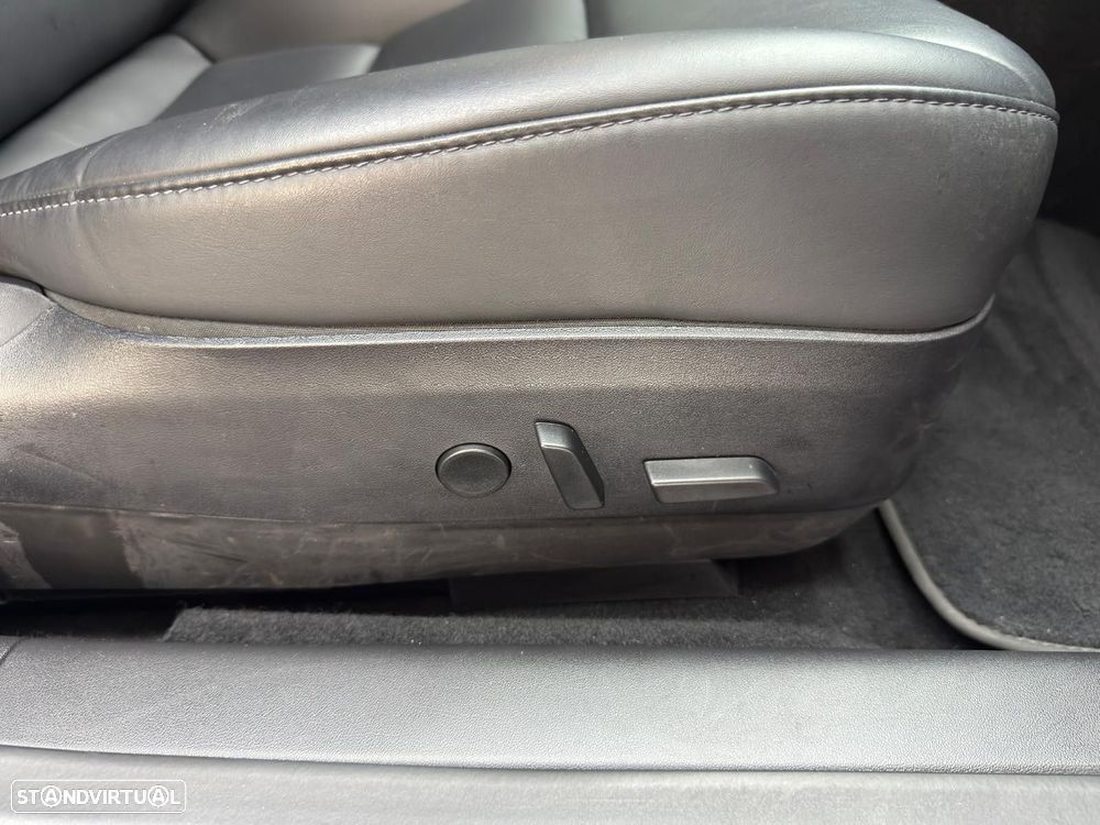 Tesla Model 3 Long Range Tração Integral - 47