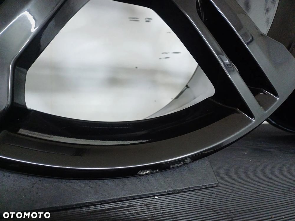 felgi ALU OEM 19 5x112 Audi a4 b9 Q3 Q5 Q7 4M A6 C6 C7 C8 8W0071499A - 4