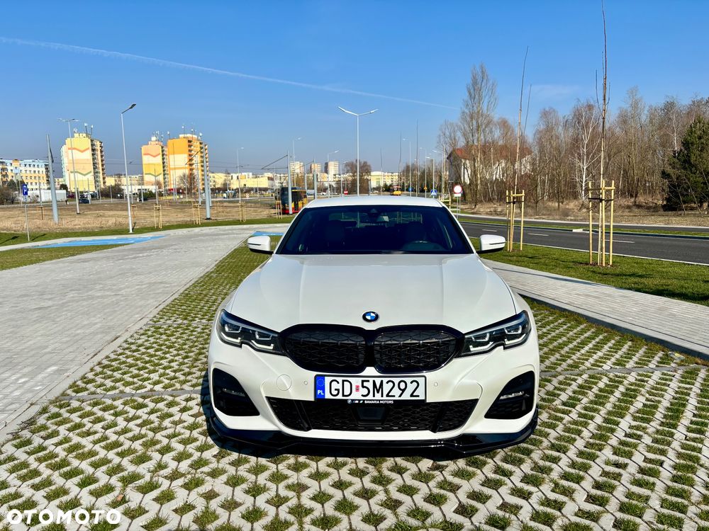 BMW Seria 3 320d xDrive M Sport Shadow sport - 6