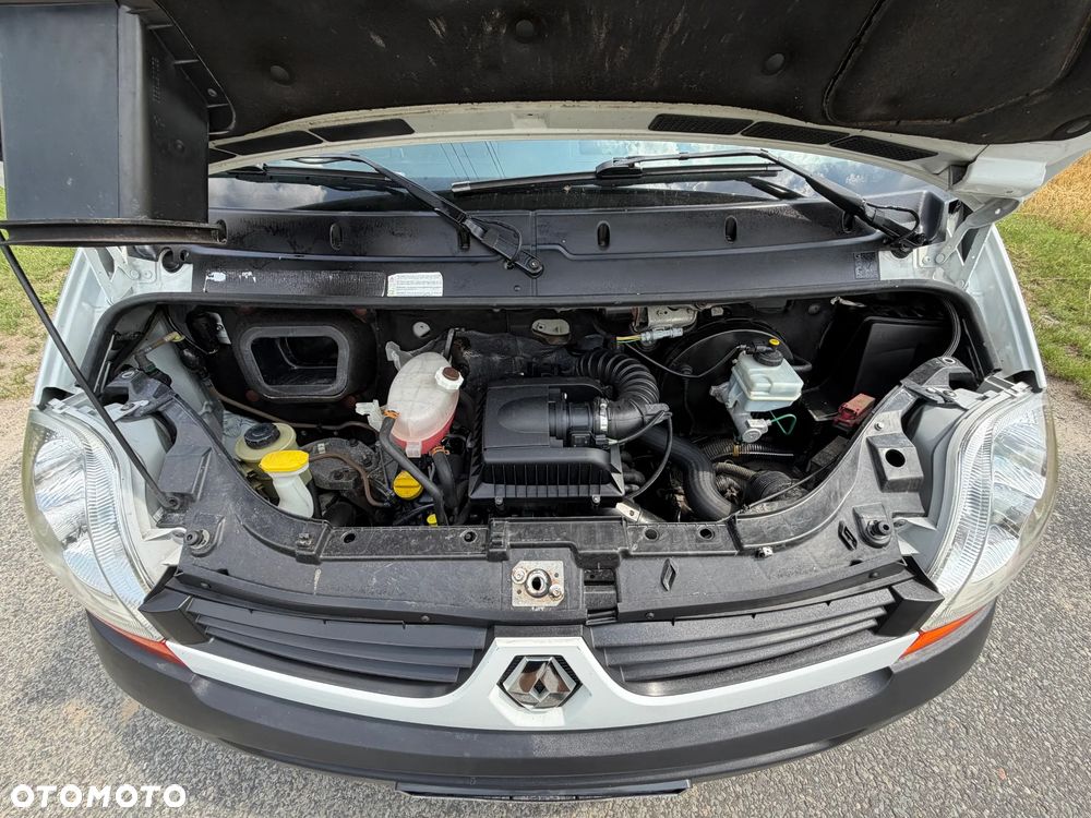 Renault Master * 2.5 / 120KM * L1H1 * Furgon / Blaszak * - 19
