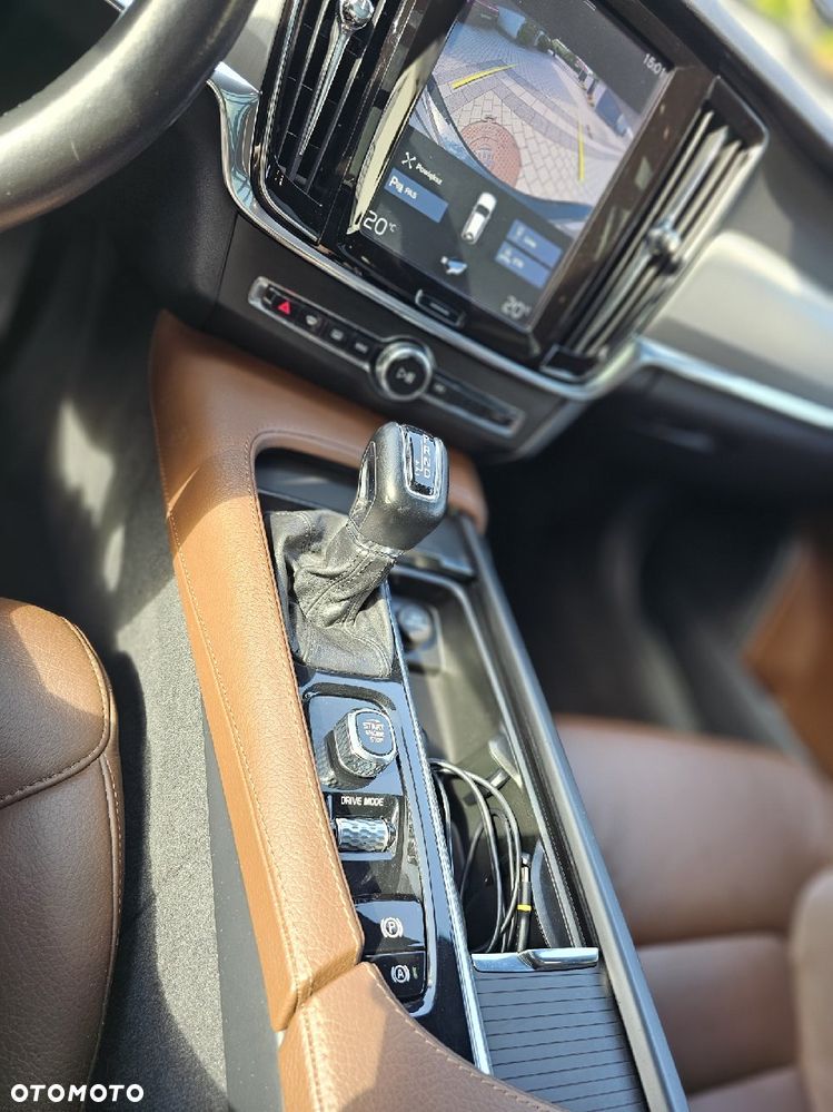 Volvo V90 T4 Momentum - 20
