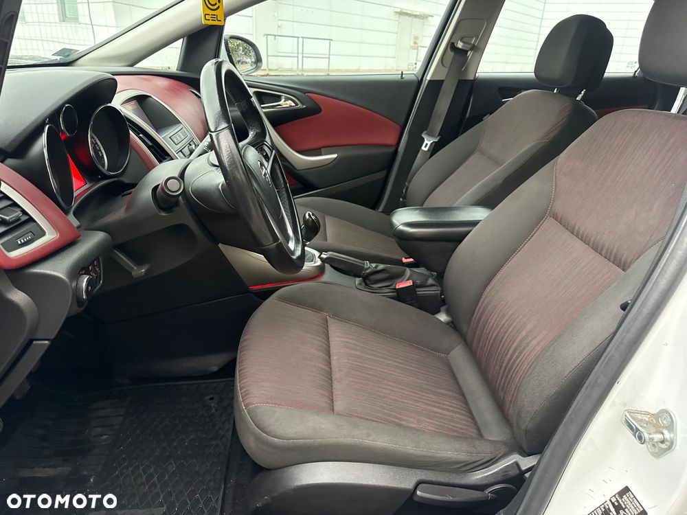 Opel Astra 1.4 Cosmo - 8