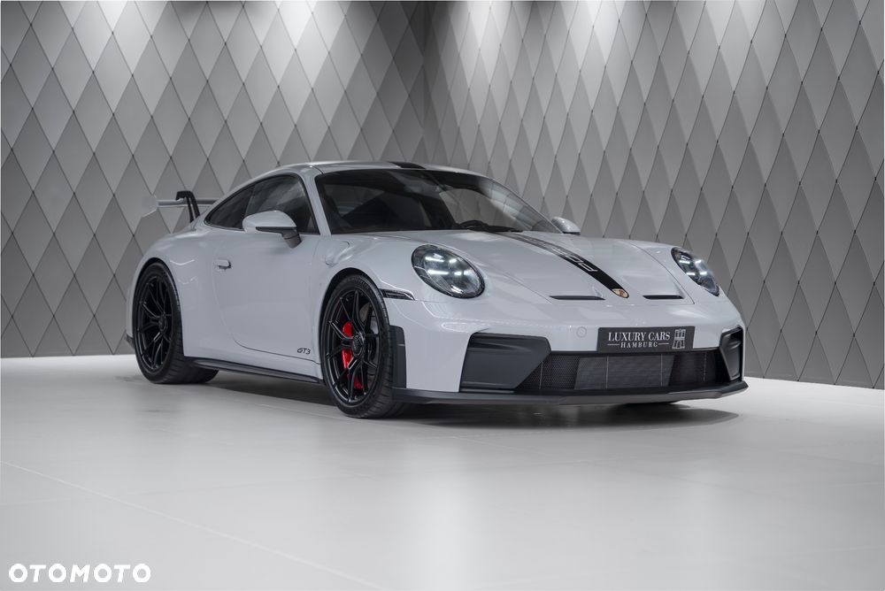 Porsche 911 GT3 - 1