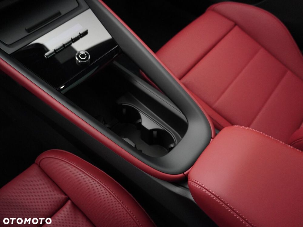 Porsche Macan 4 100kWh - 24