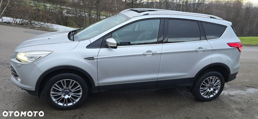 Ford Kuga 2.0 TDCi 4x4 Titanium - 6
