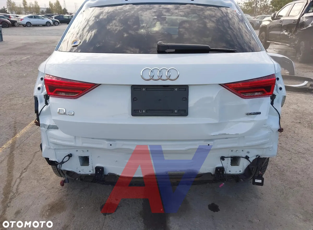Audi Q3 45 TFSI quattro S tronic S line - 4