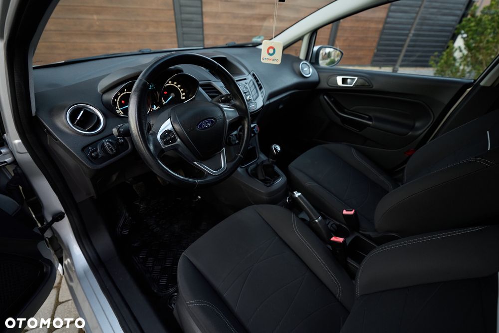Ford Fiesta - 14