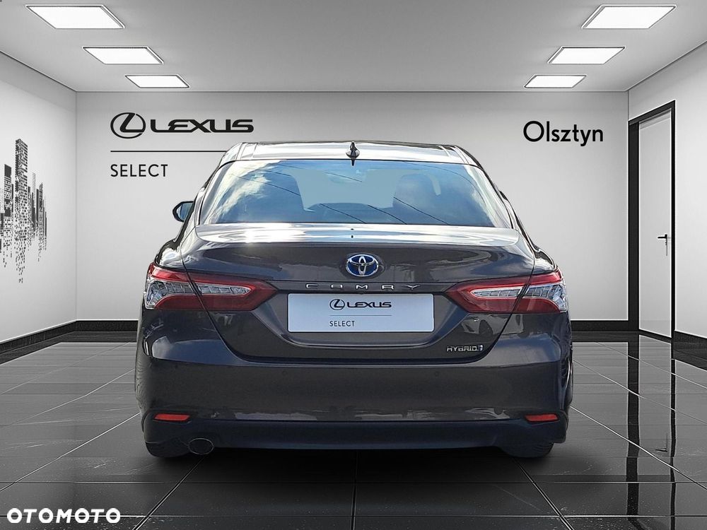 Toyota Camry 2.5 Hybrid Executive CVT - 7