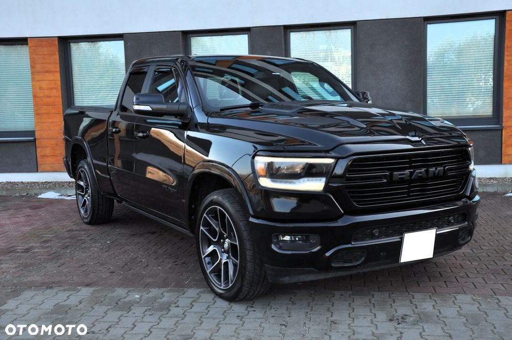 RAM 1500 5.7 Crew Cab Longbed Laramie Chrome - 6
