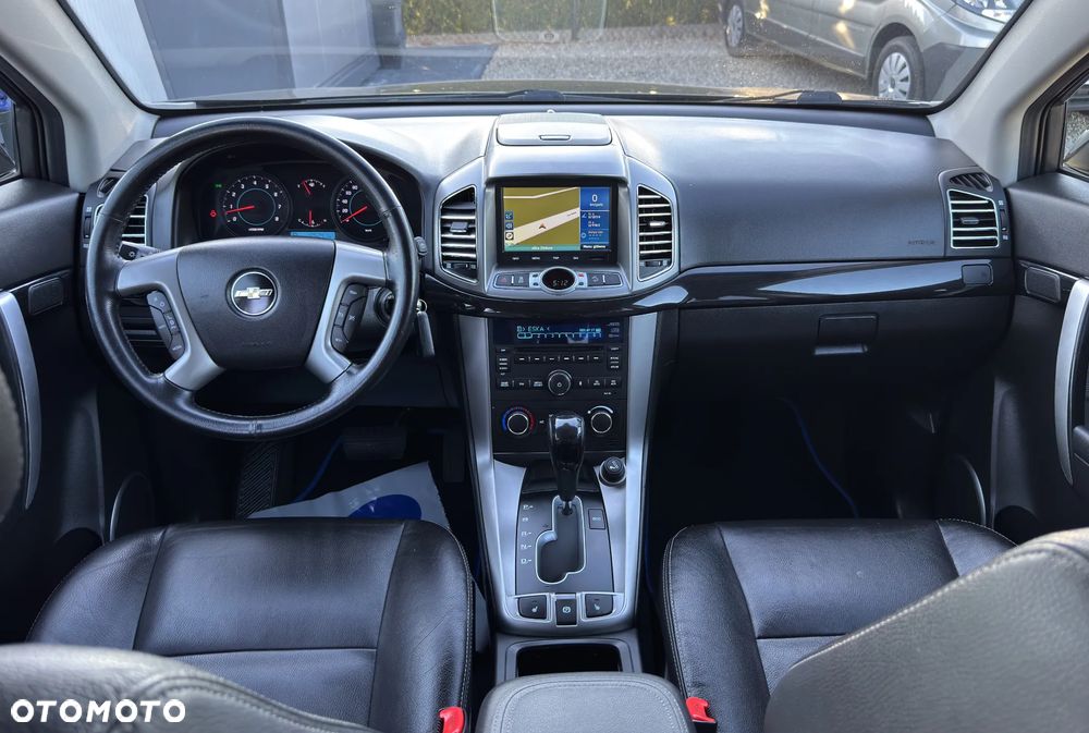 Chevrolet Captiva 3.0 4WD LTZ - 30