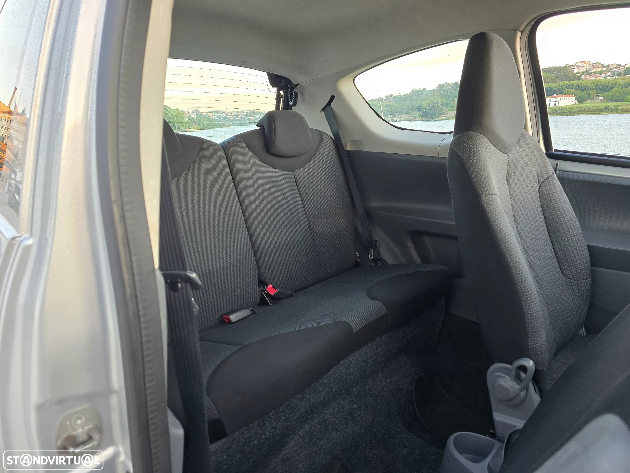 Toyota Aygo 1.0 - 13