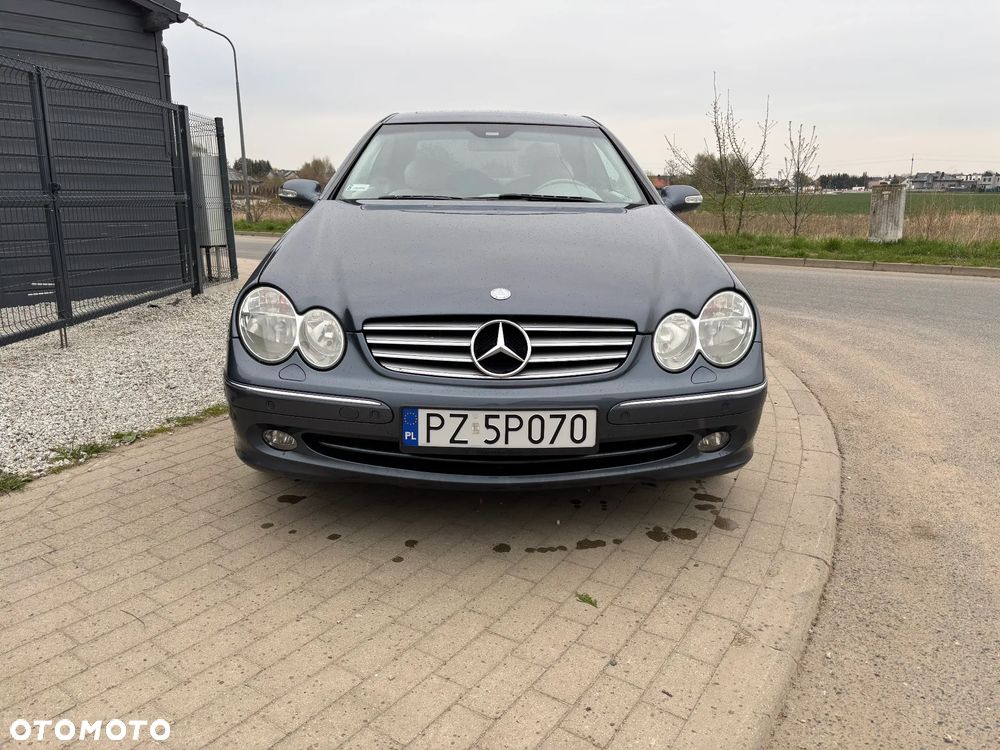 Mercedes-Benz CLK - 3