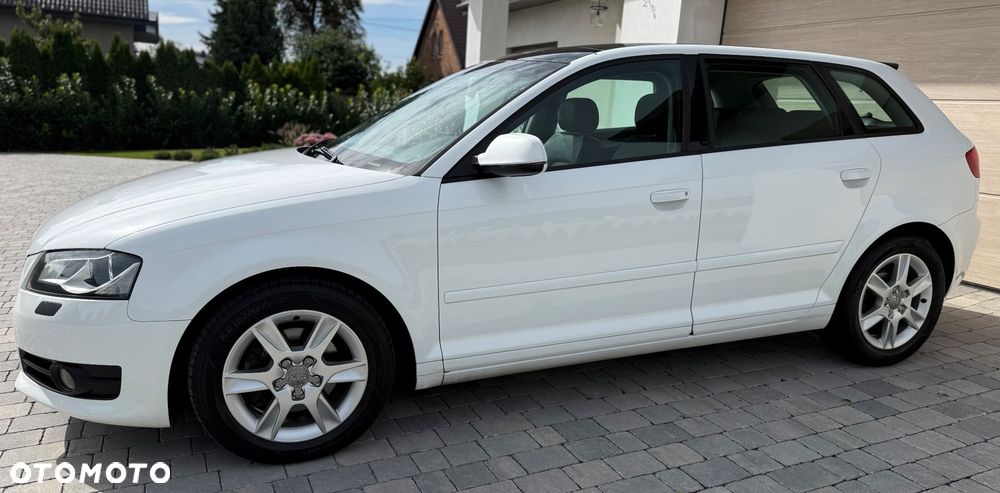 Audi A3 Sportback - 27