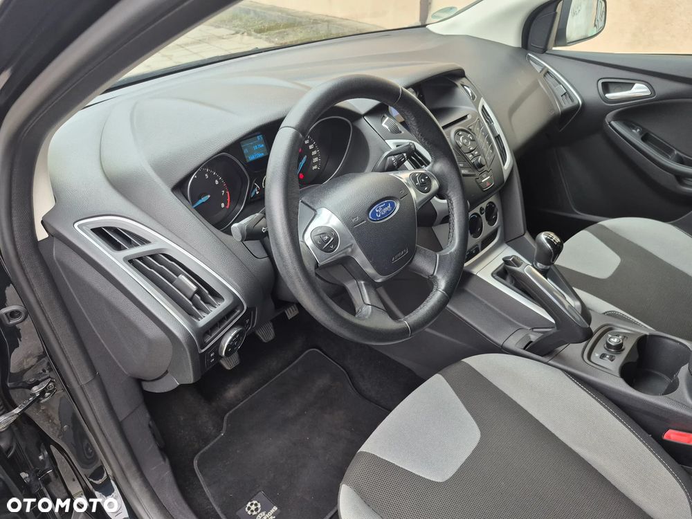 Ford Focus 1.6 TI-VCT Champions Edition - 13