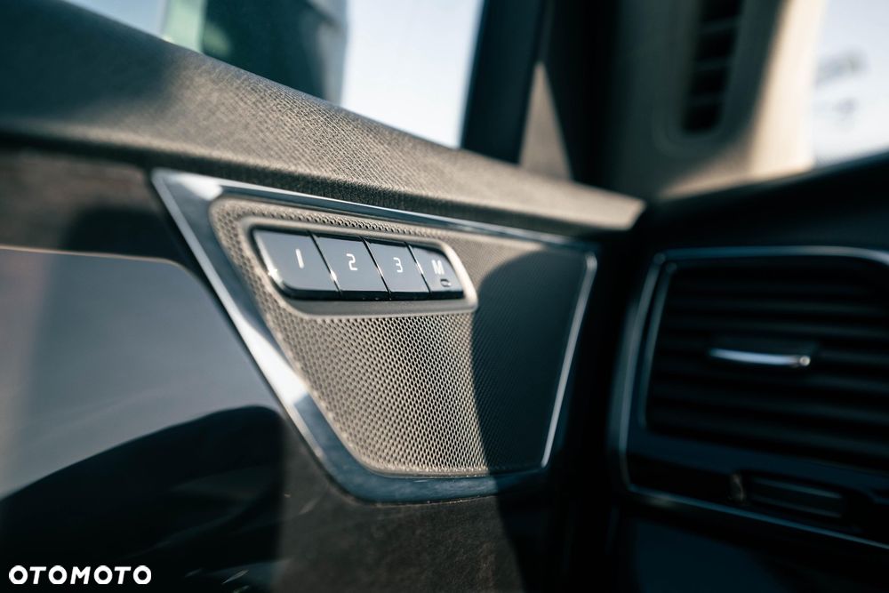 Volvo XC 90 D5 AWD Inscription - 14