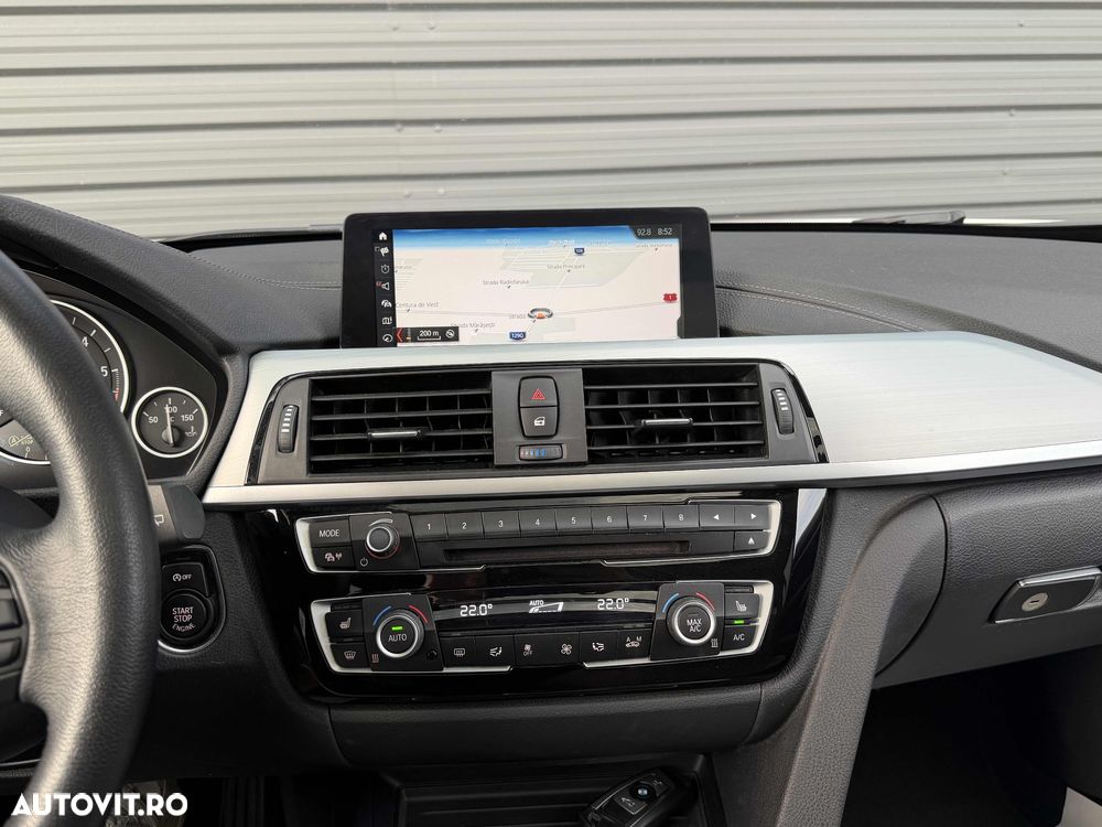 BMW Seria 3 318d Aut. Luxury Line - 19