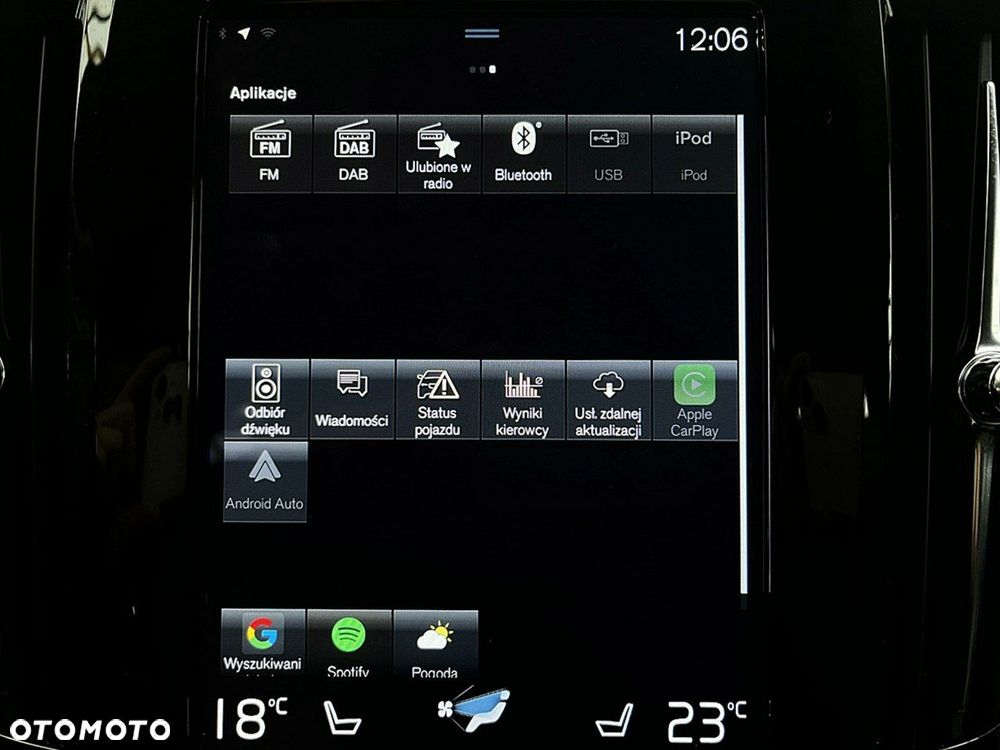 Volvo V90 Cross Country - 25