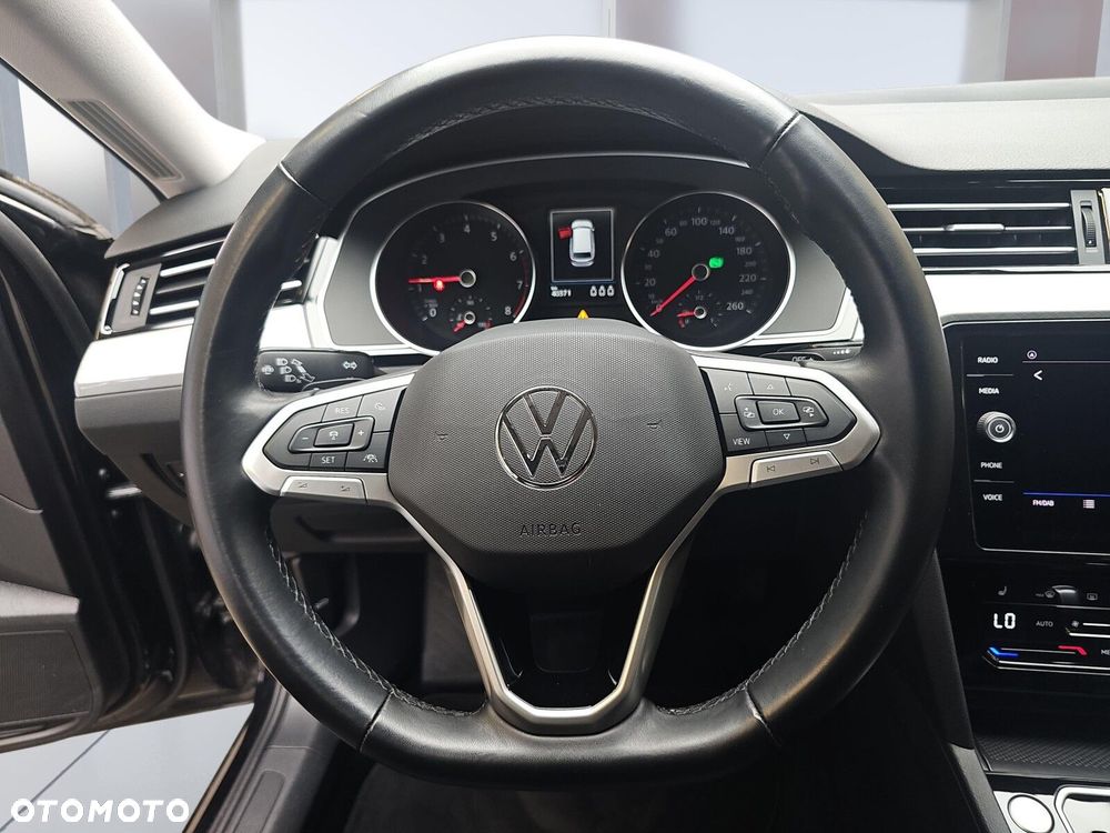 Volkswagen Passat Variant 1.5 TSI EVO Business DSG - 13
