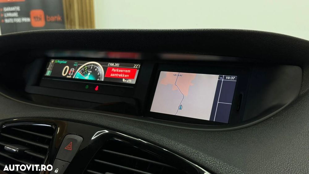 Renault Scenic - 21
