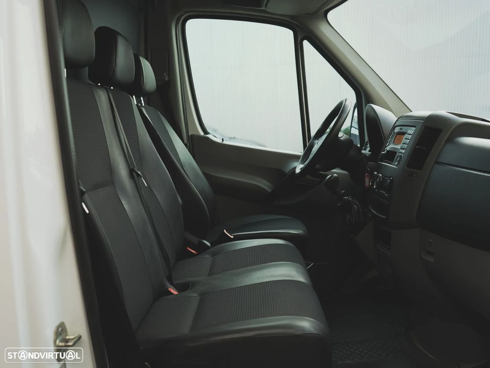Mercedes-Benz Sprinter 216 CDI - 19