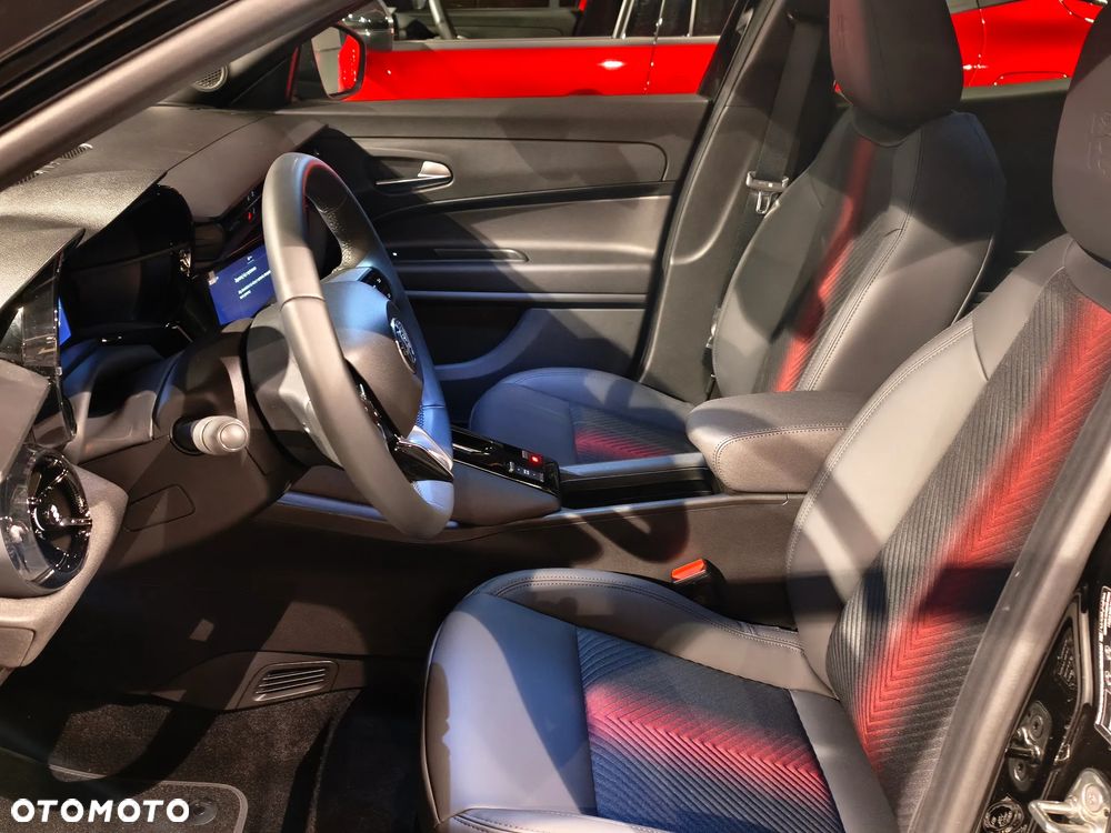 Alfa Romeo Junior 1.2 mHEV Ti eDCT - 32