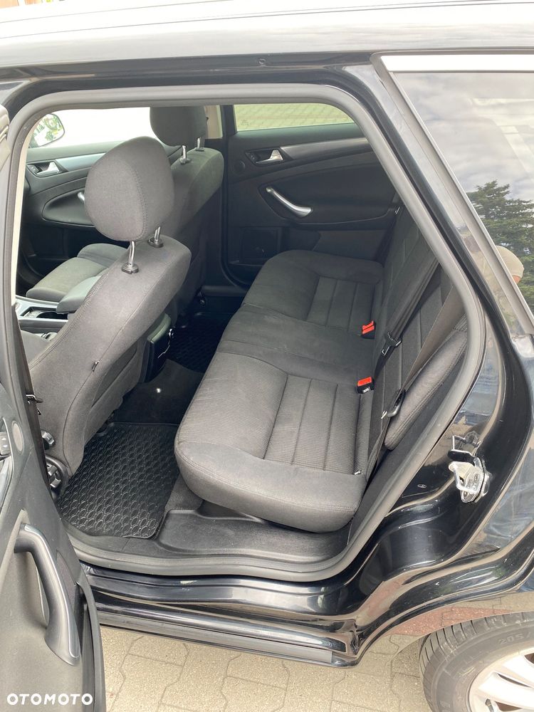 Ford Mondeo 2.0 TDCi Titanium - 9