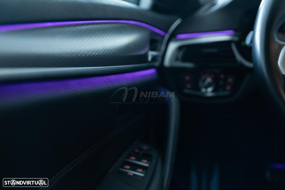 BMW 520 d Pack M Auto - 8