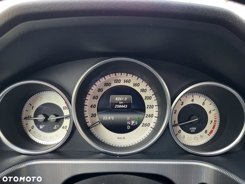Mercedes-Benz Klasa E 200 7G-TRONIC Avantgarde - 10