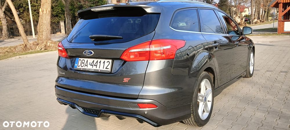Ford Focus 1.5 TDCi DPF Start-Stopp-System ST-Line - 20