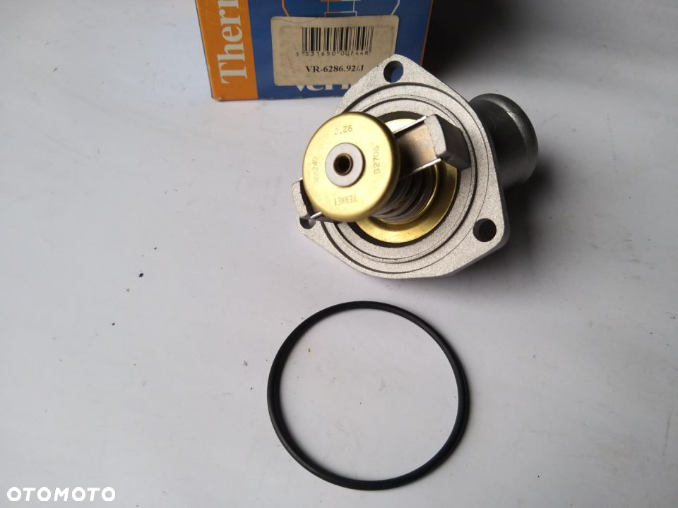 TERMOSTAT OPEL ASTRA F 1.6/1.8/2.0 09.91-09.98  92°C, w obudowie - 2