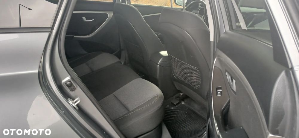 Hyundai i30 - 10