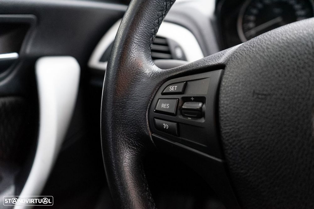 BMW 118 d Sport - 39